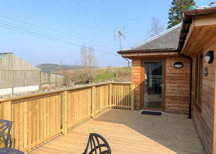 Pheasant Lodge With Hot Tub